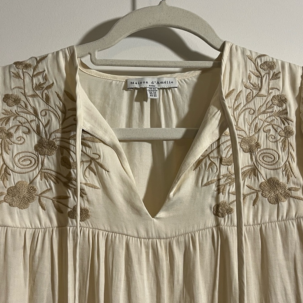 Maison d'Amélie embroidered floral blouse in a cream/ivory color